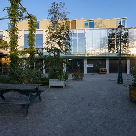 Limehome Eindhoven Gashouder Екстериор снимка