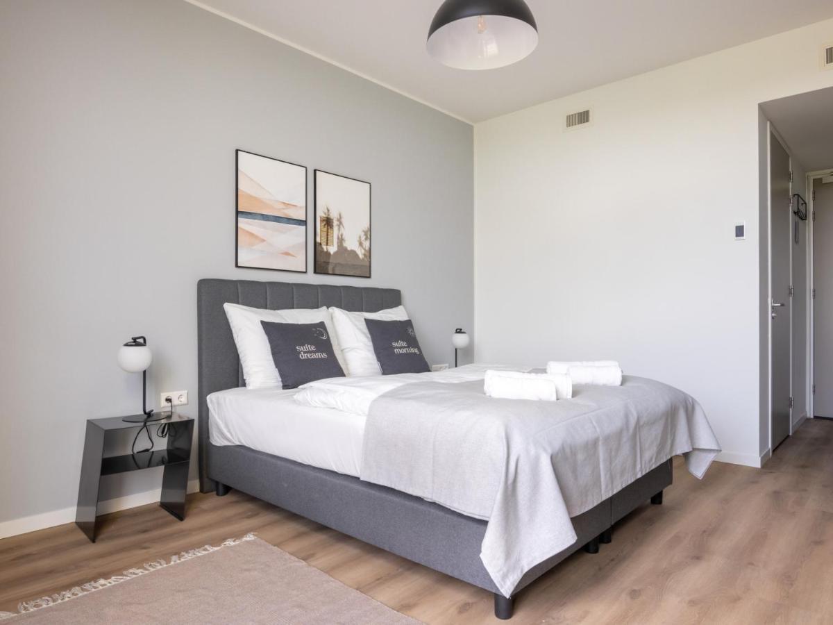 Limehome Eindhoven Gashouder Екстериор снимка