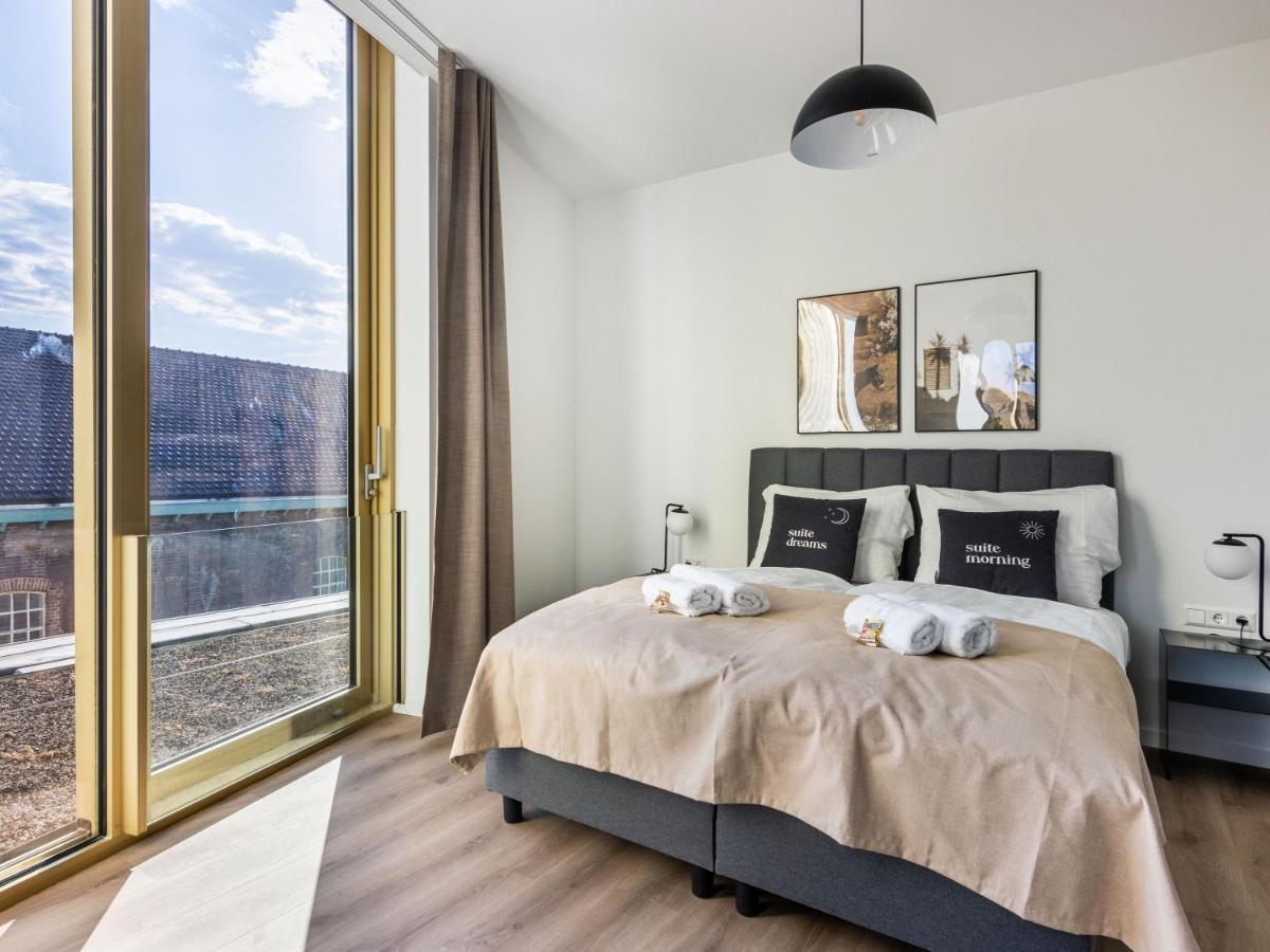 Limehome Eindhoven Gashouder Екстериор снимка