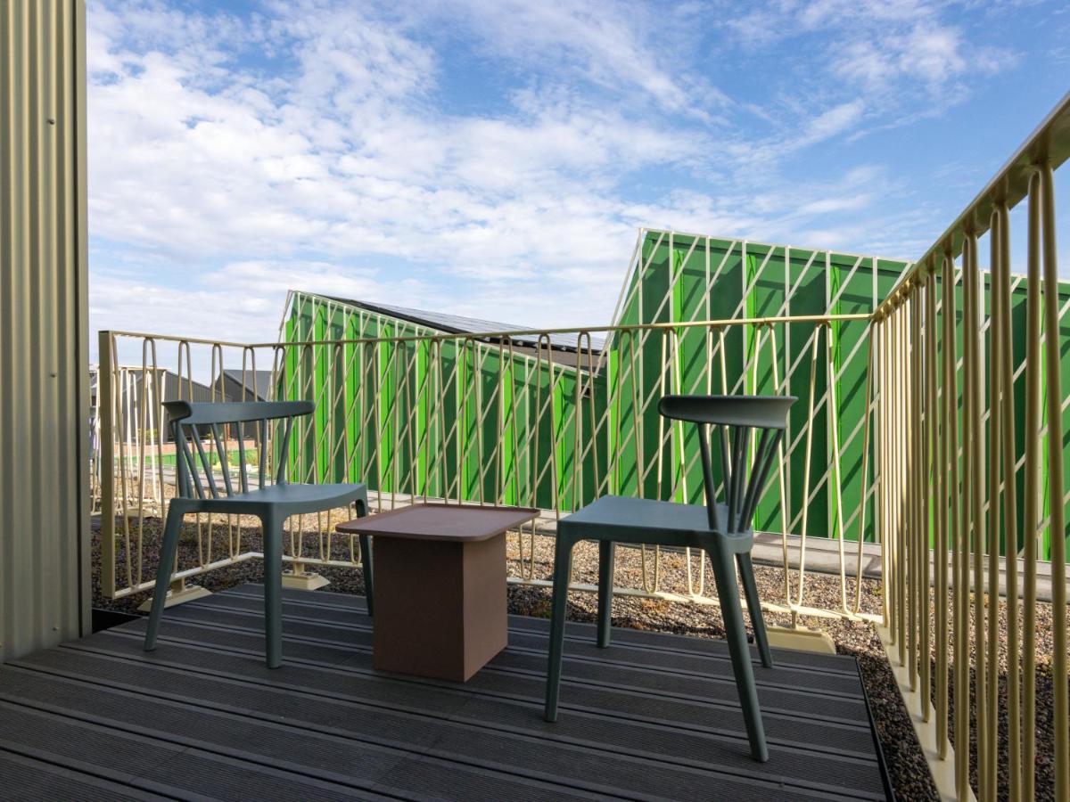 Limehome Eindhoven Gashouder Екстериор снимка